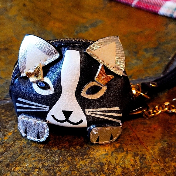 Keychain - Picture 3 of 6